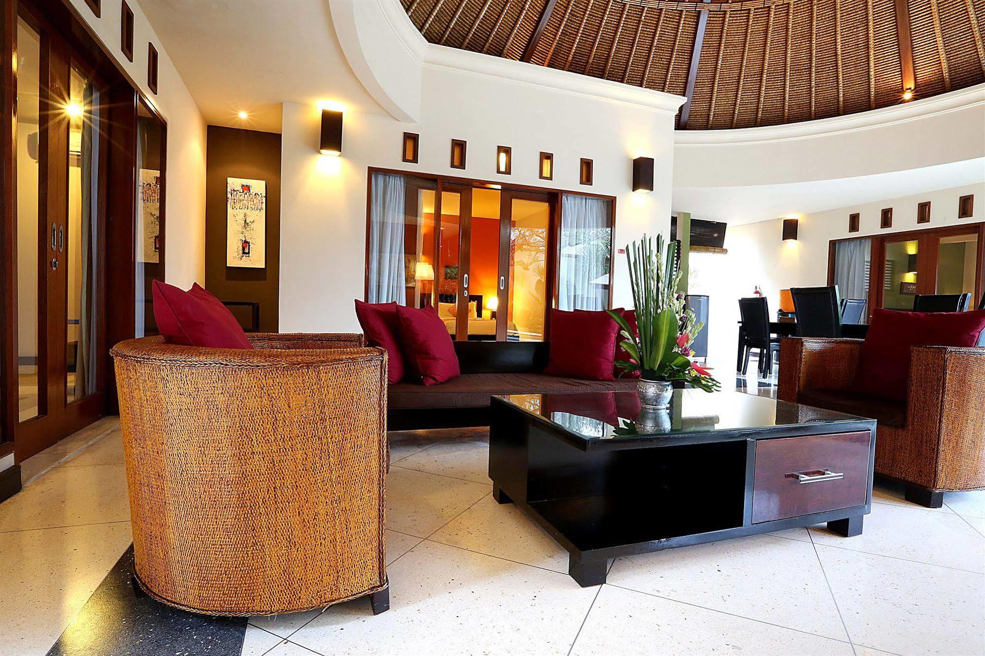 The Bali Bliss Villa Seminyak Buitenkant foto
